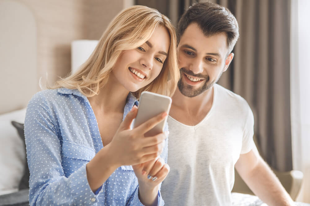 AIを活用した問い合わせ対応サービス「トリップAIコンシェルジュ」、2019年7月より外国語応答機能の申込受付を開始